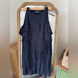 banana republic black dress pleated tiers— M